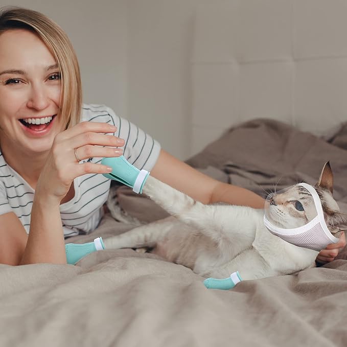 Hillban Cat Muzzle for Grooming with 4 Silicone Boots Breathable Transparent Face Guard Silicone Cat Claw Covers Anti Scratch Booties to Prevent Scratching Biting Bathing Trimming(Medium)