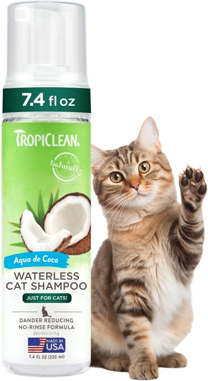 TropiClean No Rinse Waterless Cat Shampoo | Dandruff Treatment | Moisturizing Dry Shampoo for Dry Skin | USA Made | Aqua de Coco Scent | 7.4oz.