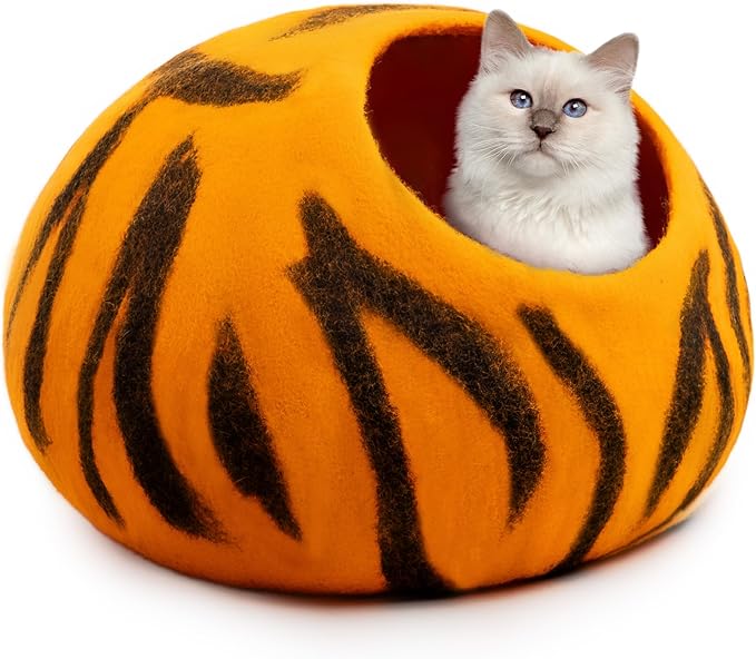 Woolygon Premium Felt Cat Cave Bed – Wool Kitty Beds Handcrafted Kitten Caves Bed for Indoor Cats - Made from 100% Eco-Friendly Merino Wool, Foldable Cat Hidewawy Covered Cat House Pod
