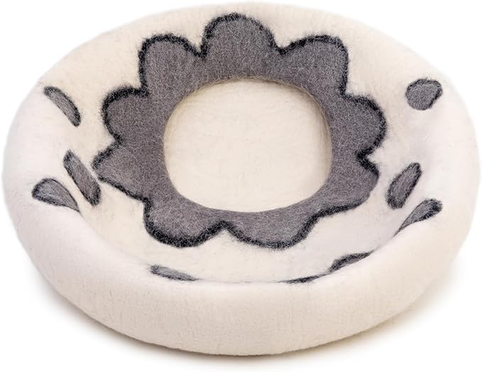 Woolygon Premium Felt Cat Cave Bed – Wool Kitty Beds Handcrafted Kitten Caves Bed for Indoor Cats - Made from 100% Eco-Friendly Merino Wool, Foldable Cat Hidewawy Covered Cat House Pod (Flower Collar)