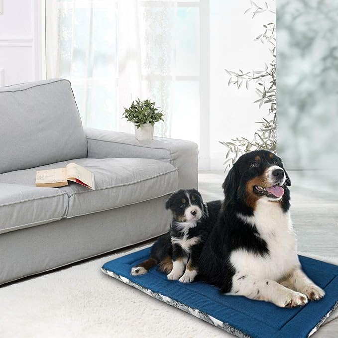 KROSER Fancy Crate Pad Bed Mat Reversible (Cool & Warm), Machine Washable, for Small to XXX-Large Dogs, Grey, Navy, Star Pattern