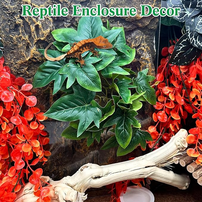VCEPJH Reptile Plants with Suction Cup Amphibian Habitat Decor 2 Pcs Artificial Leaves for Terrarium Decor Crested Gecko Tank Accessories for Bearded Dragon, Lizard, Snake (Maple Leaves)